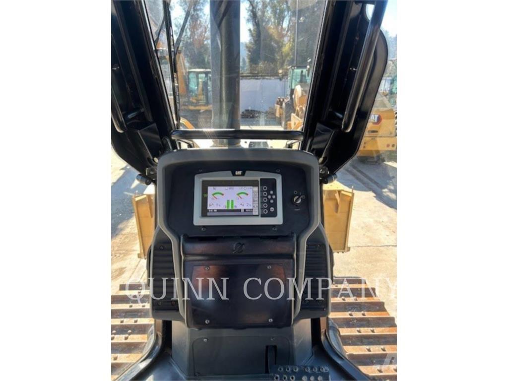 CAT D4K2 XL Buldozer sobre oruga