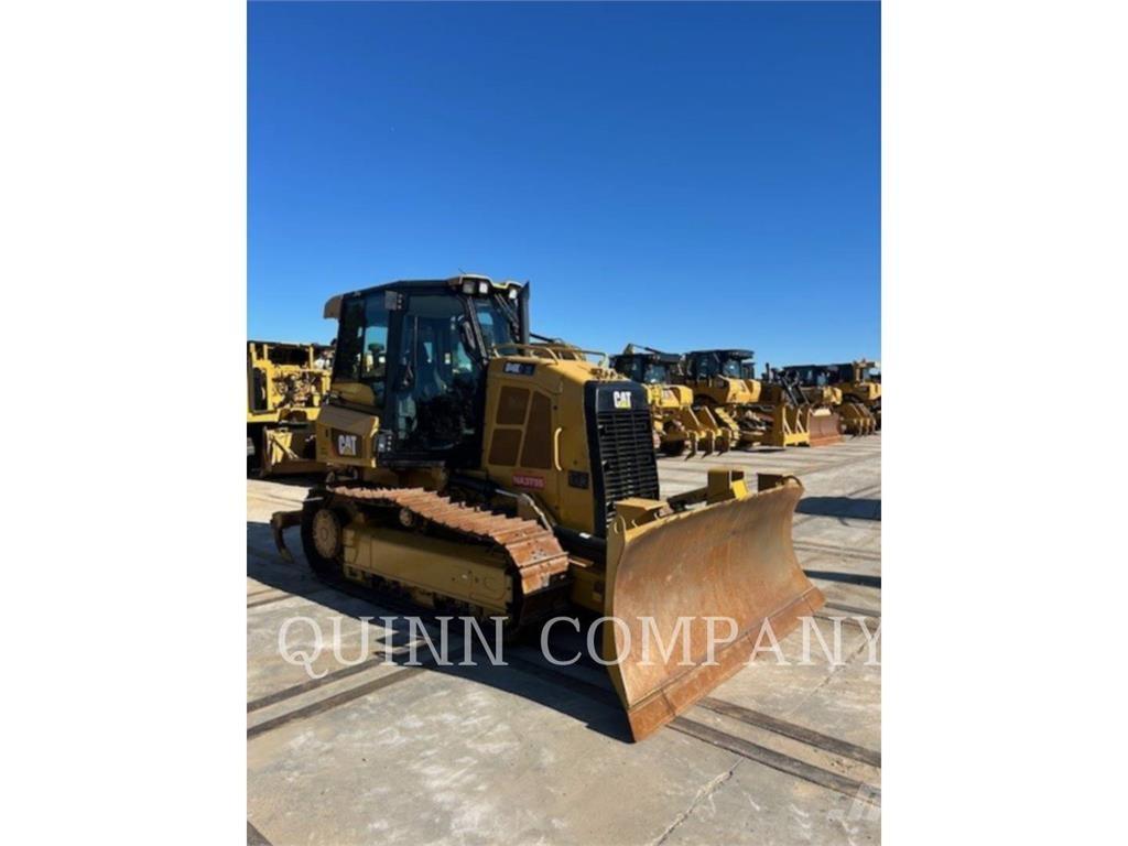 CAT D4K2XL Buldozer sobre oruga