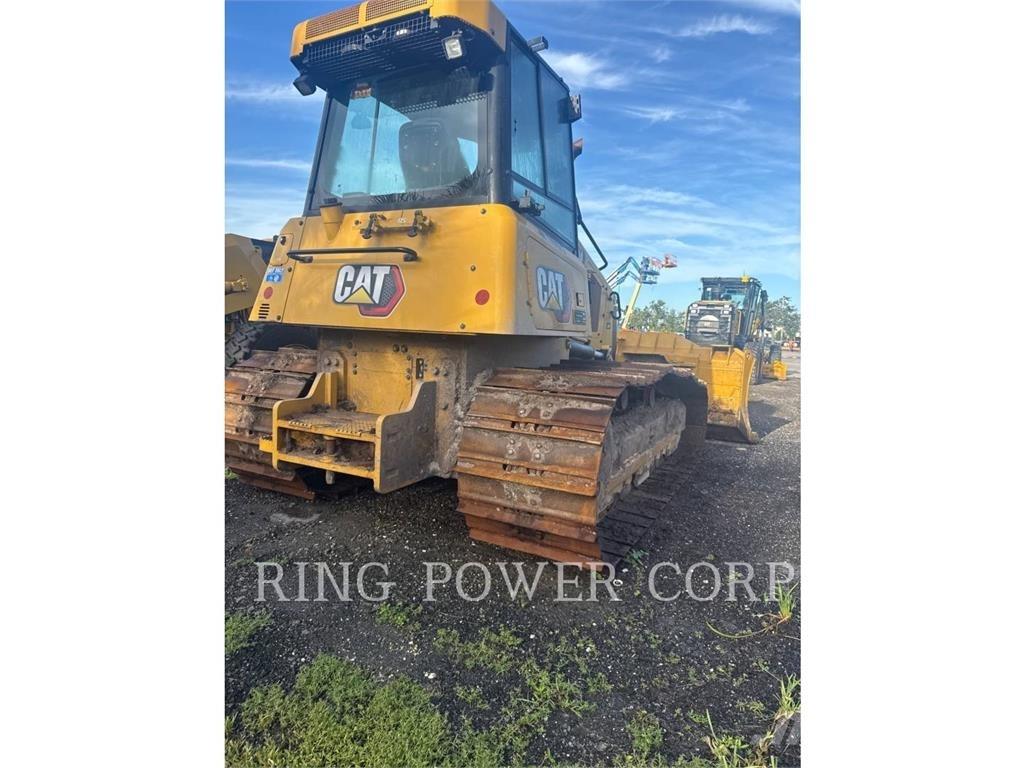 CAT D4VP Buldozer sobre oruga