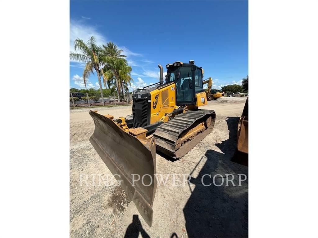 CAT D4VPEW Buldozer sobre oruga