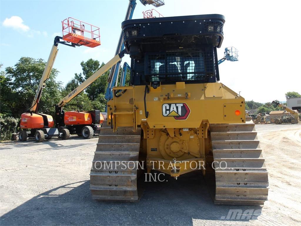 CAT D5 Buldozer sobre oruga