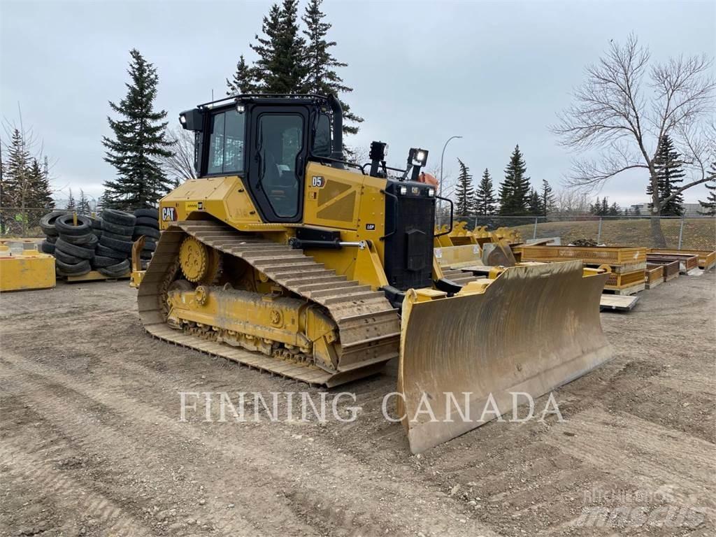 CAT D5-17 Buldozer sobre oruga