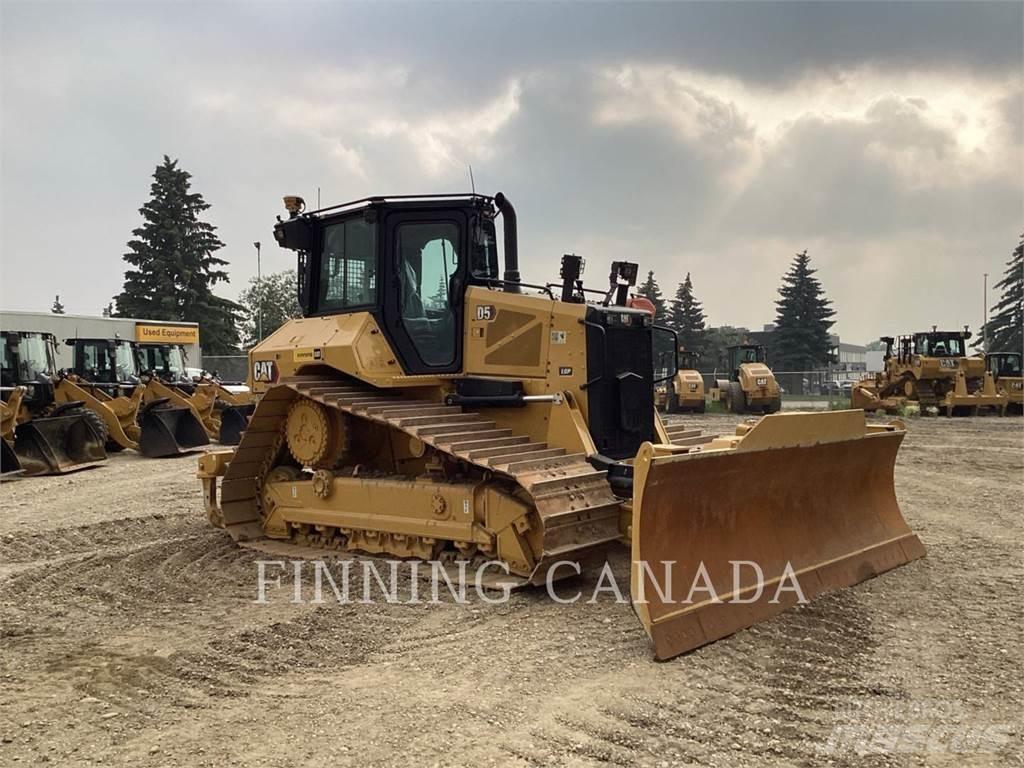 CAT D5-17 Buldozer sobre oruga