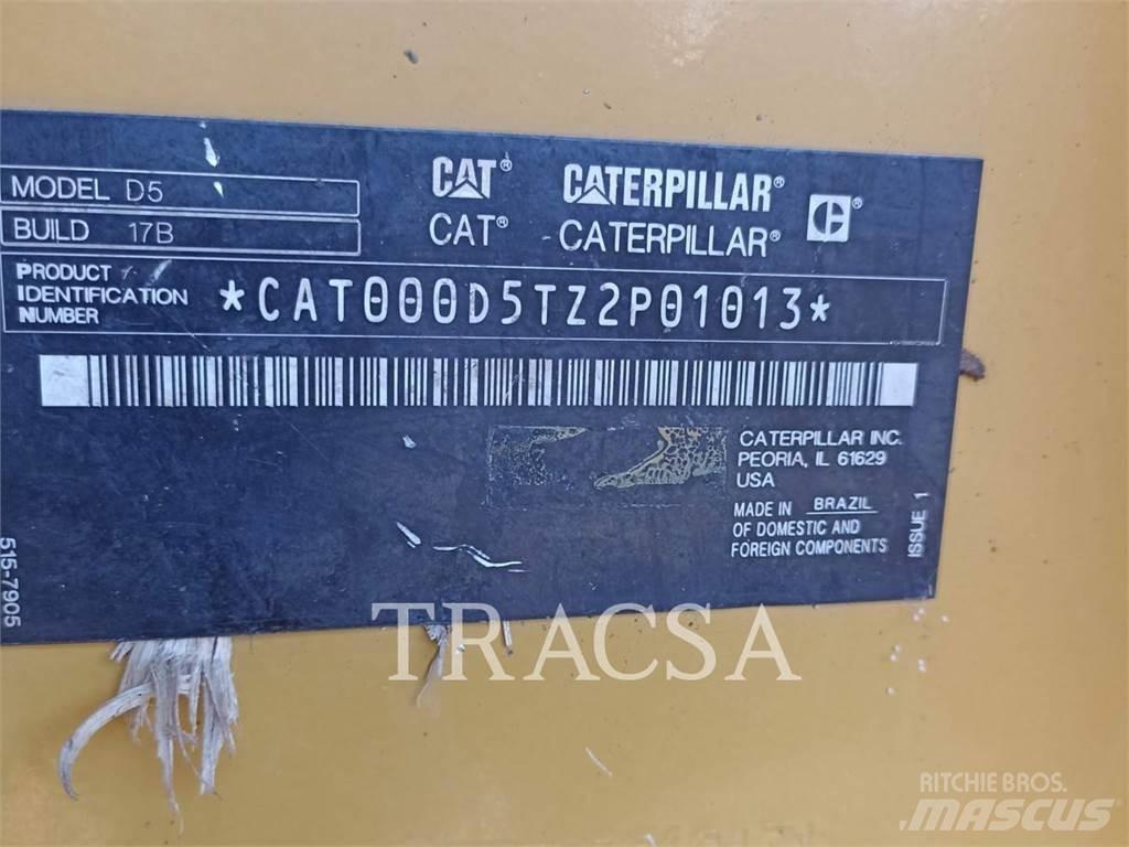 CAT D5-17 Buldozer sobre oruga
