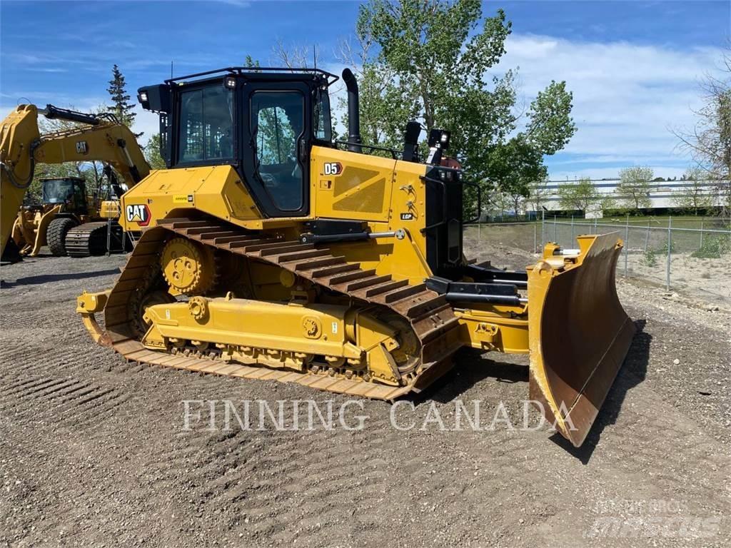 CAT D5-17 Buldozer sobre oruga