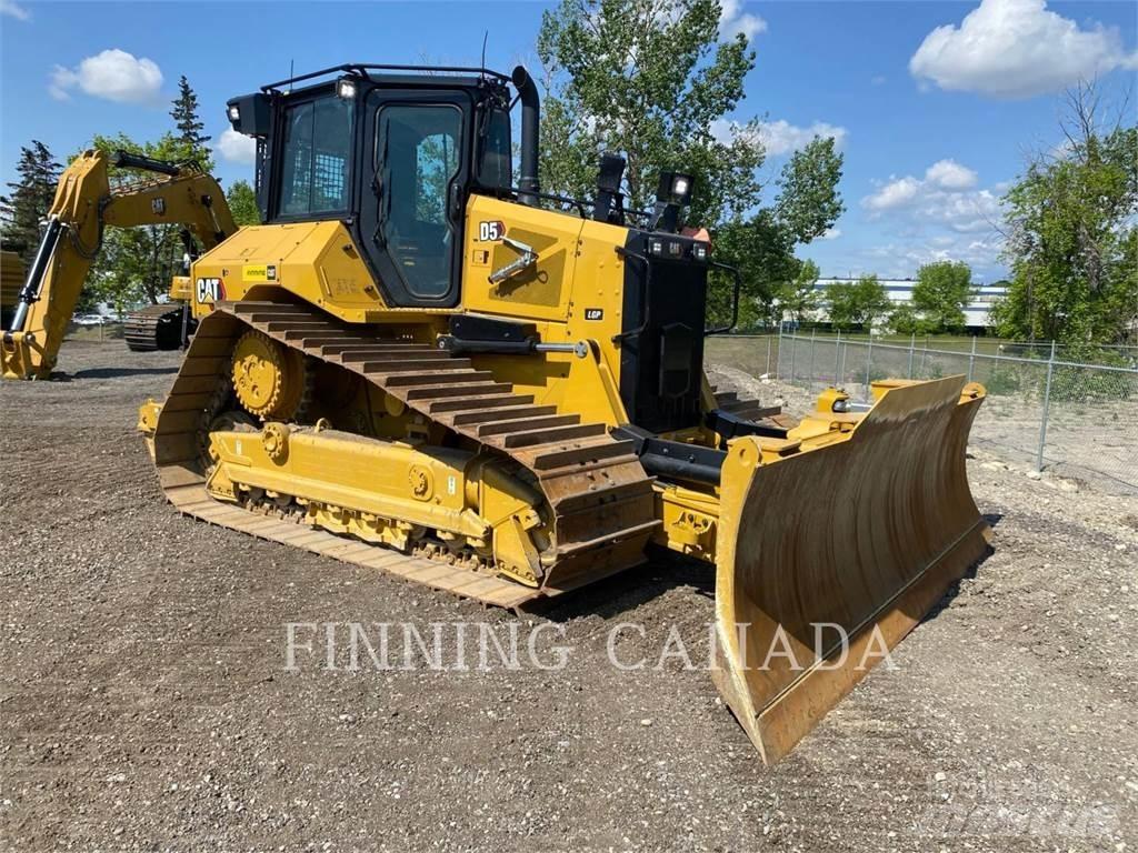 CAT D5-17 Buldozer sobre oruga