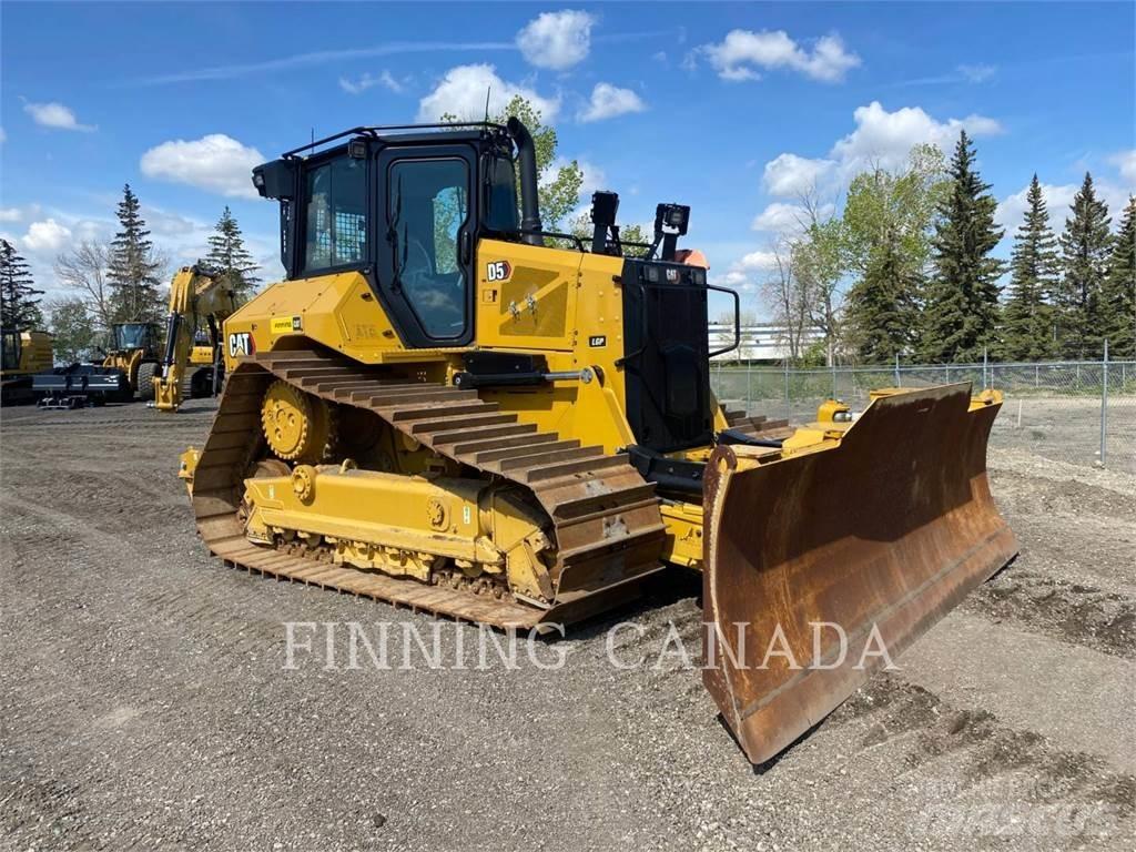 CAT D5-17 Buldozer sobre oruga