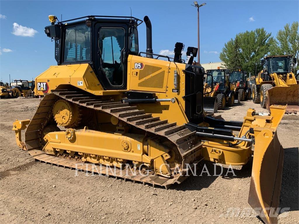 CAT D5-17 Buldozer sobre oruga