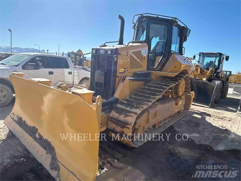 CAT D5-17 XL Buldozer sobre oruga