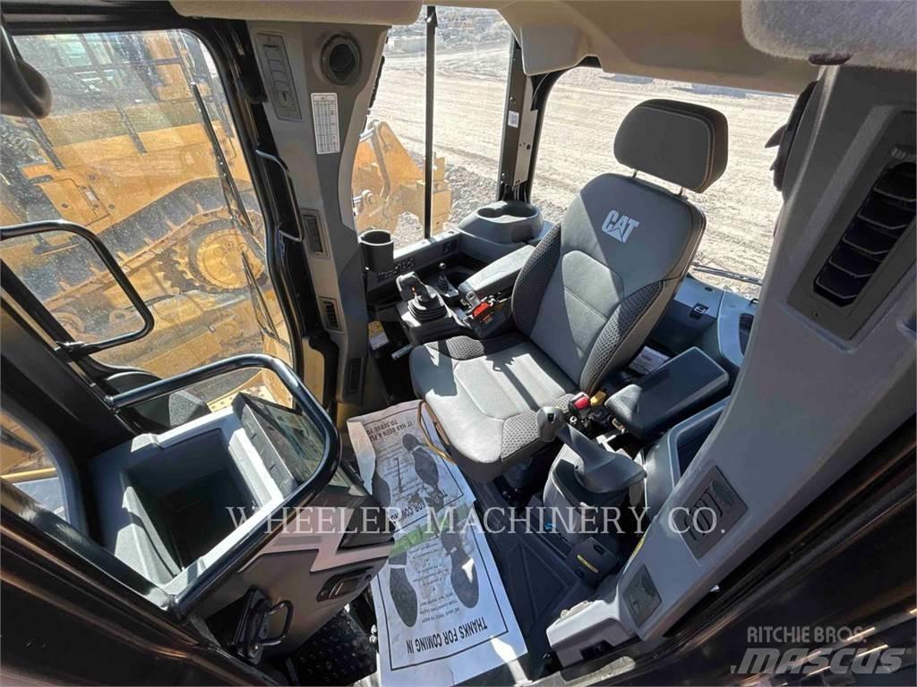 CAT D5-17 XL Buldozer sobre oruga