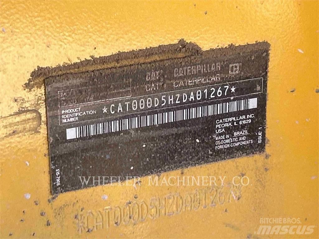 CAT D5-17 XL Buldozer sobre oruga