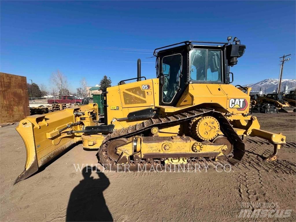 CAT D5-17 XL Buldozer sobre oruga