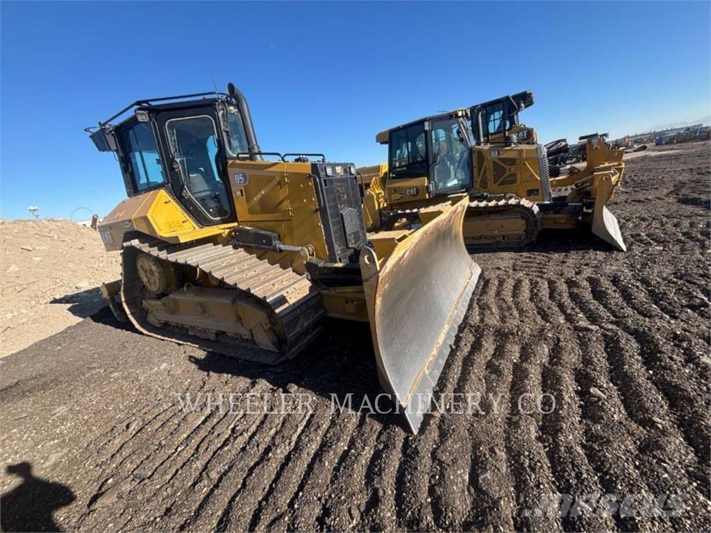 CAT D5-17 XL Buldozer sobre oruga