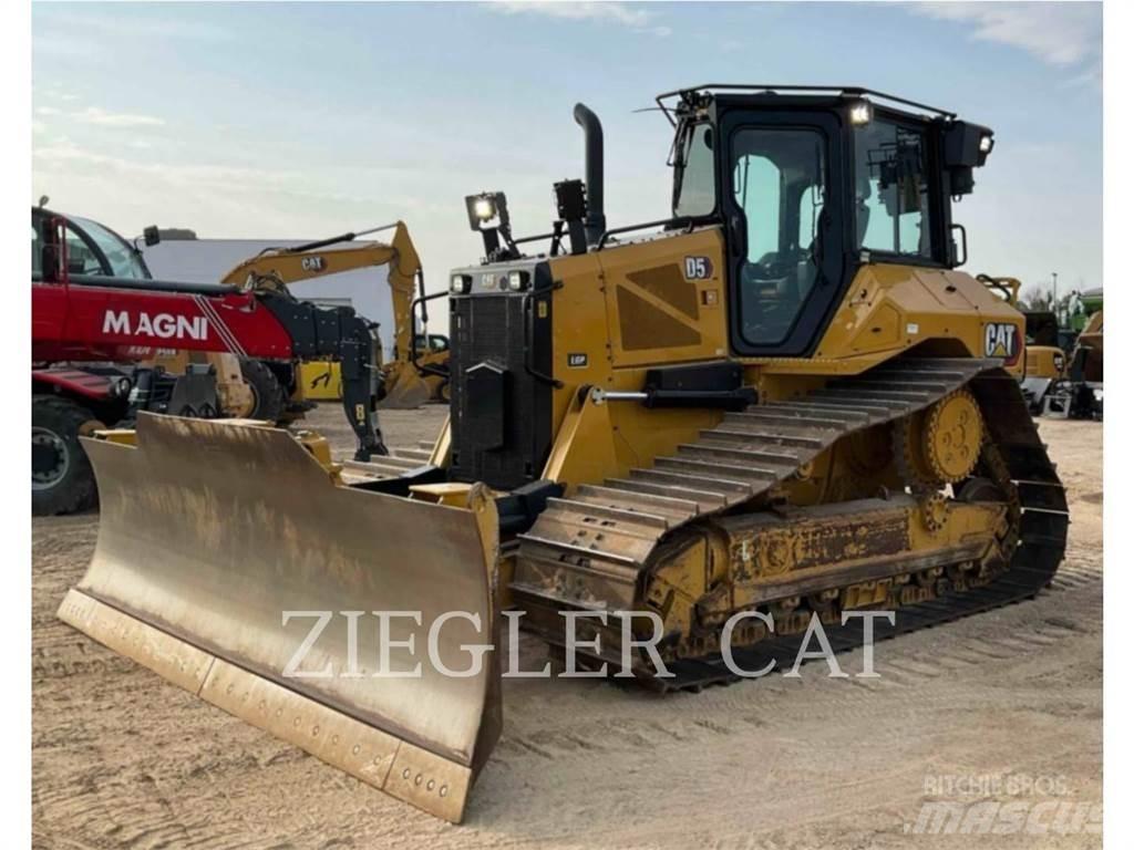 CAT D5-17LGP Buldozer sobre oruga