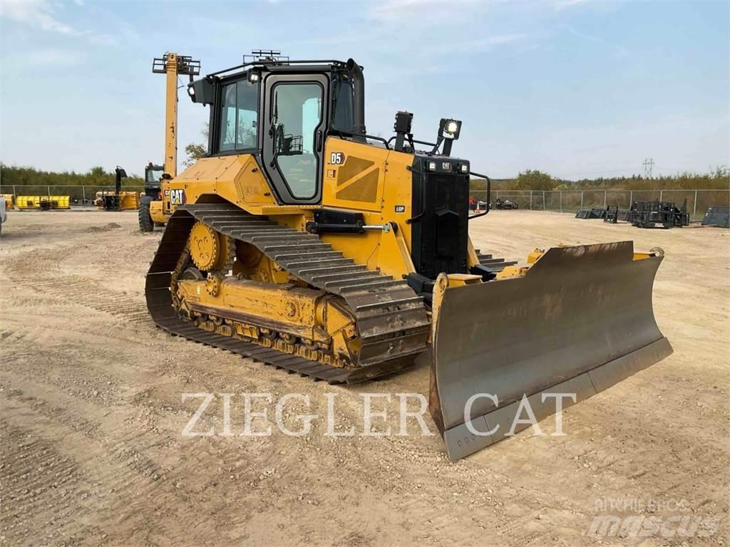 CAT D5-17LGP Buldozer sobre oruga