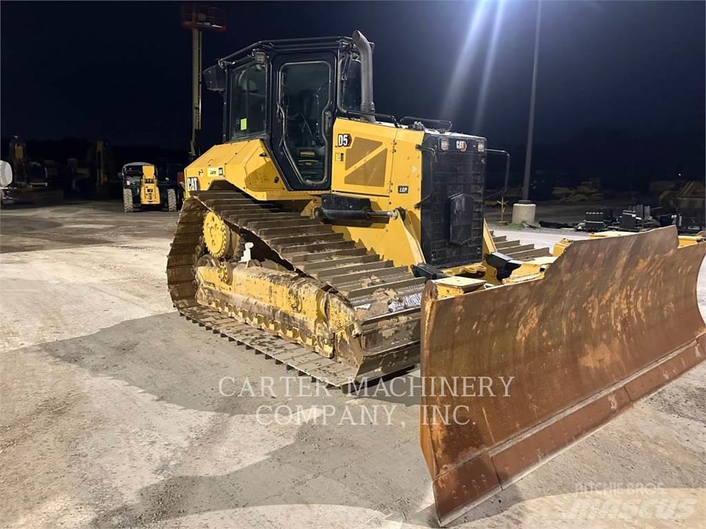 CAT D5-17VP Buldozer sobre oruga