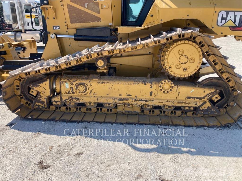 CAT D5-17VP Buldozer sobre oruga