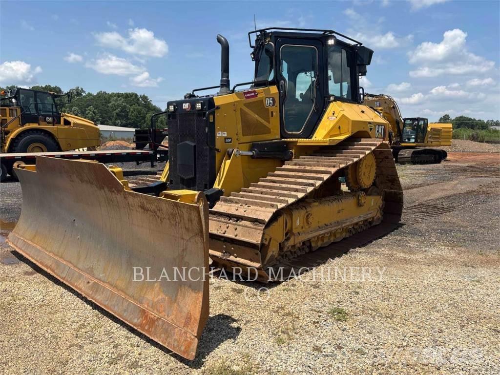 CAT D5 LGP Buldozer sobre oruga