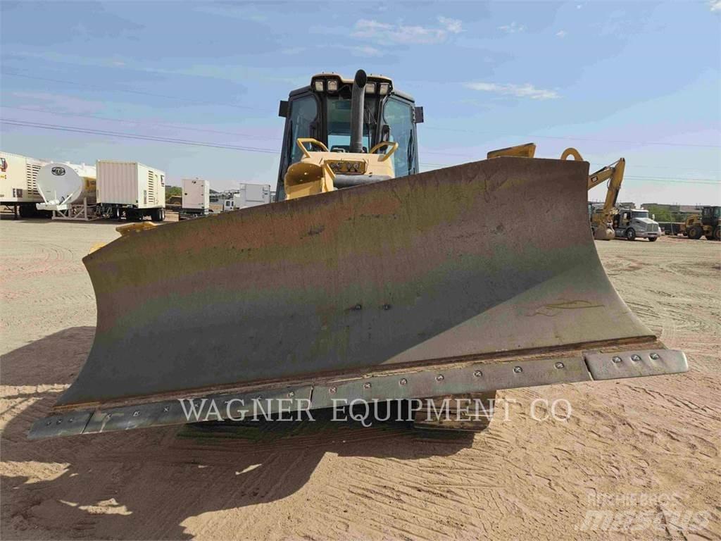 CAT D5K2 Buldozer sobre oruga