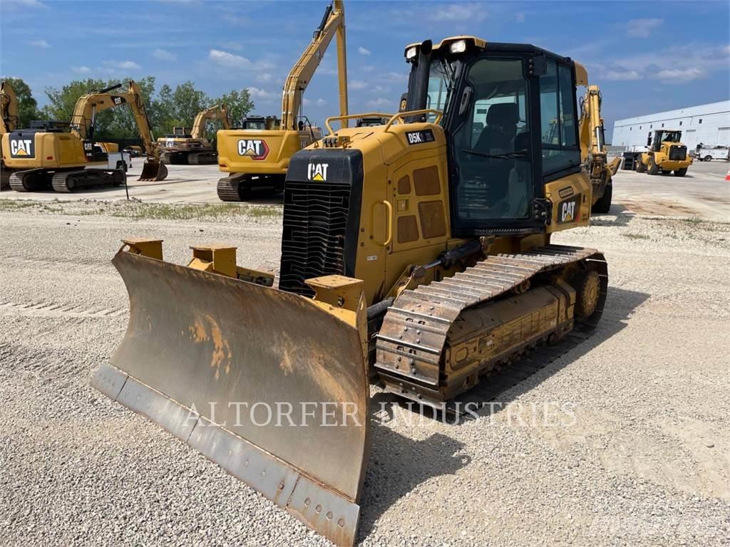 CAT D5K2 XL Buldozer sobre oruga