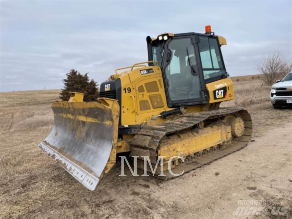 CAT D5K2LGP Buldozer sobre oruga