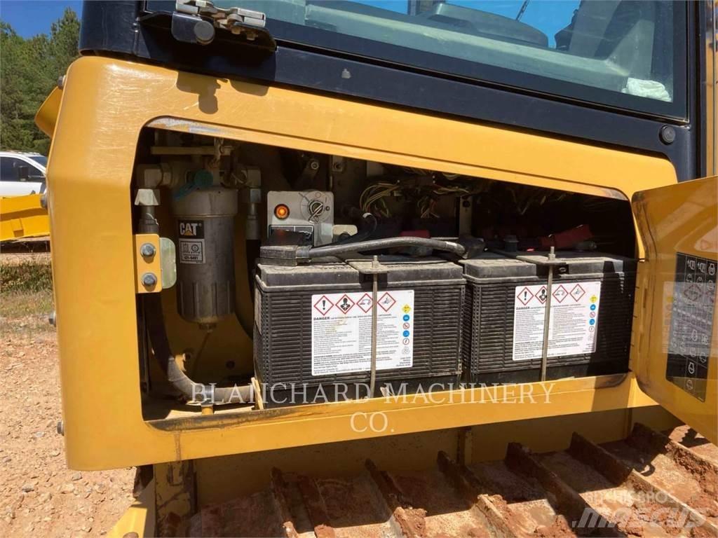 CAT D5K2LGP Buldozer sobre oruga