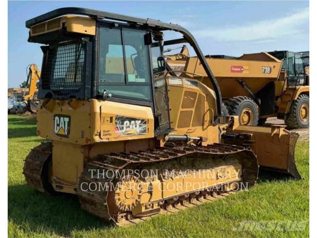 CAT D5K2LGP Buldozer sobre oruga
