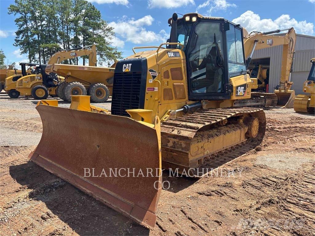 CAT D5K2LGP Buldozer sobre oruga