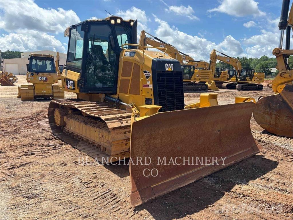 CAT D5K2LGP Buldozer sobre oruga
