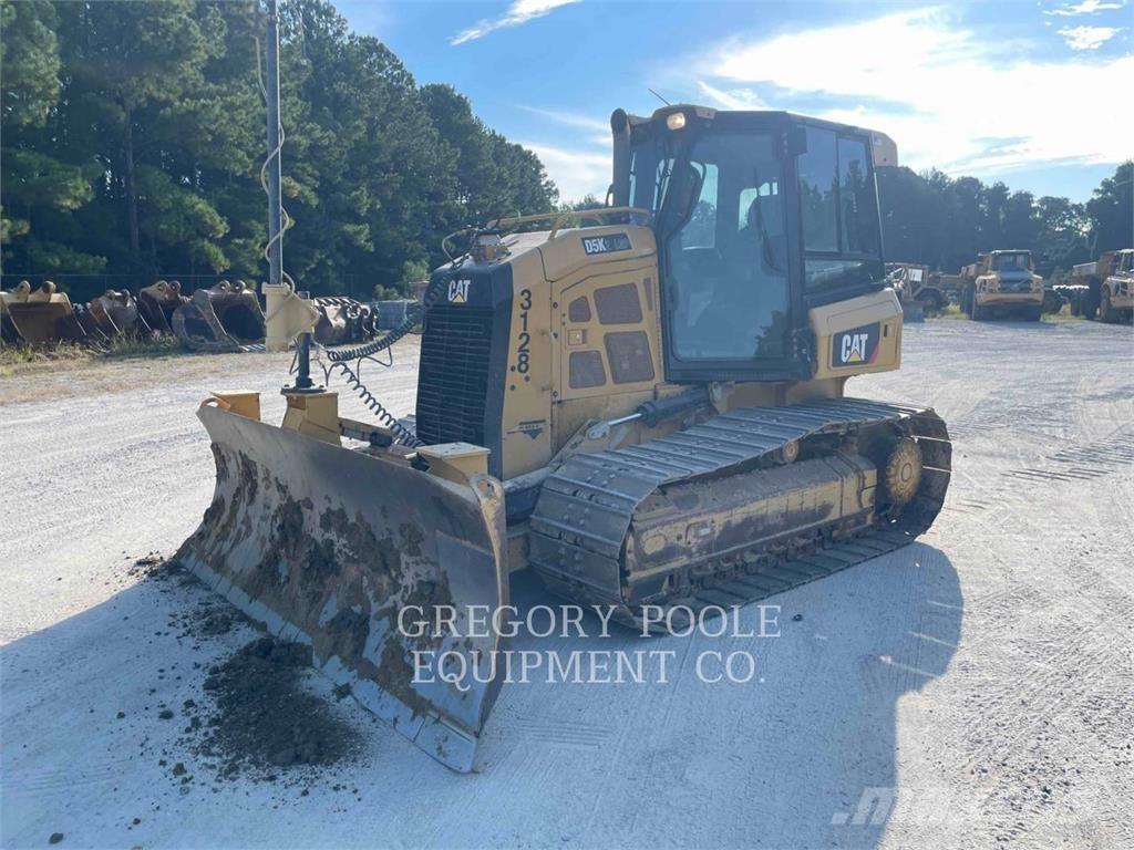 CAT D5K2LGP Buldozer sobre oruga