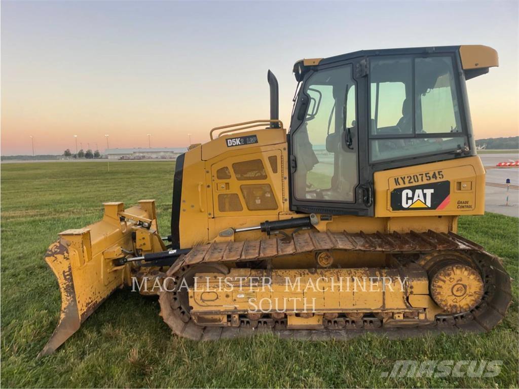 CAT D5K2LGP Buldozer sobre oruga