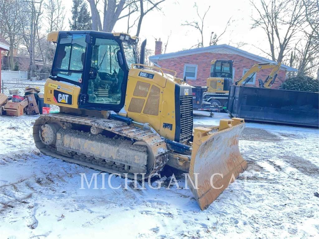 CAT D5K2X ASZ24F Buldozer sobre oruga