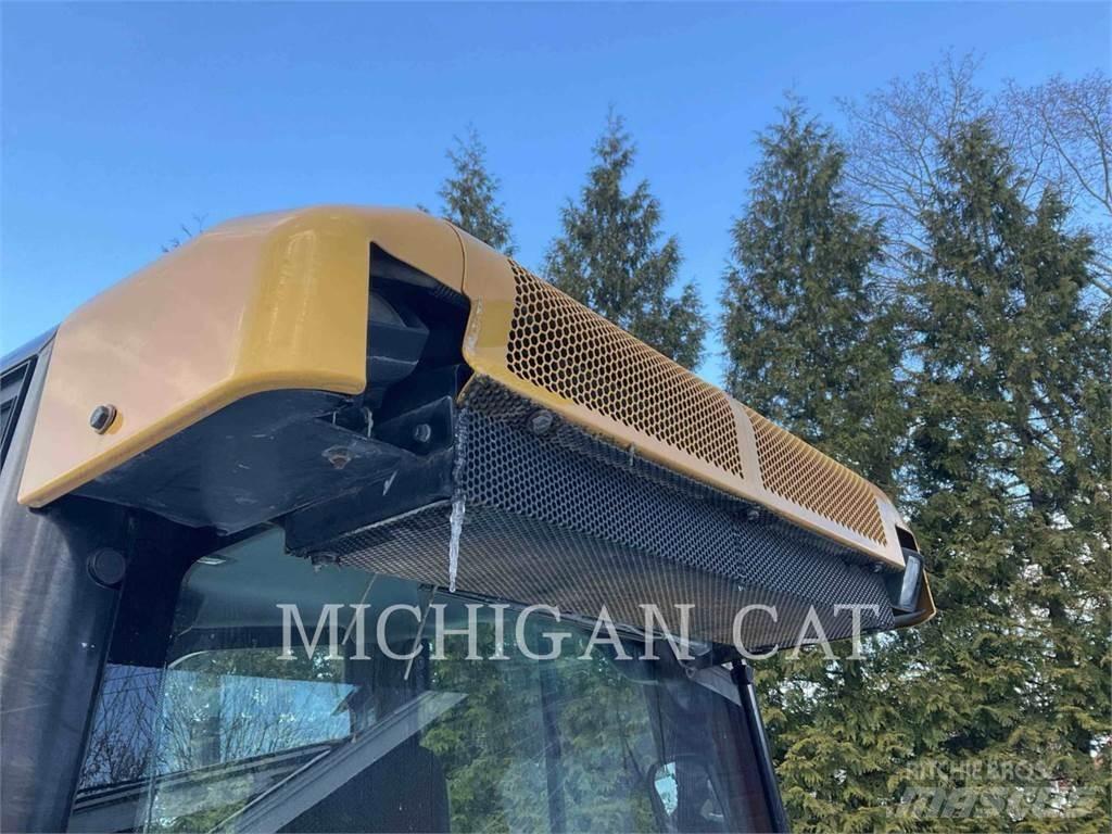 CAT D5K2X ASZ24F Buldozer sobre oruga