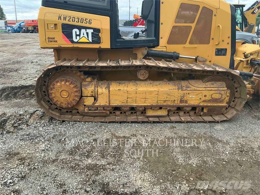 CAT D5K2XL Buldozer sobre oruga