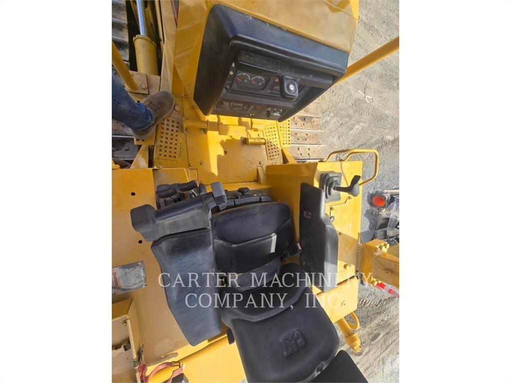 CAT D5MXL Buldozer sobre oruga