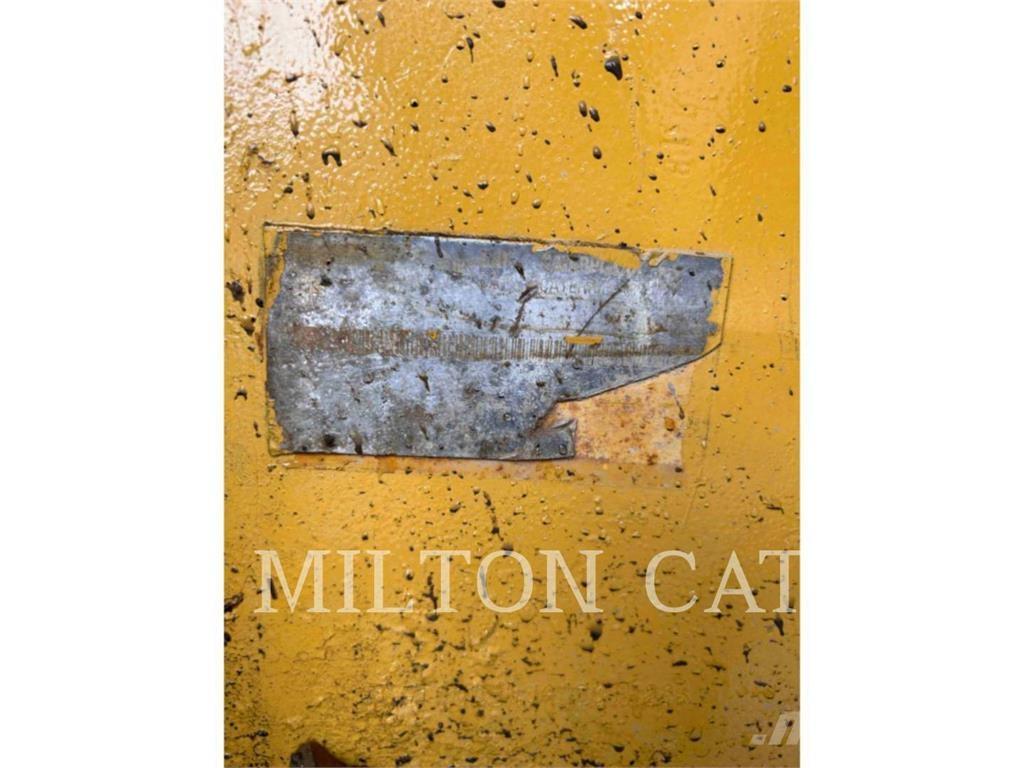 CAT D5NLGP Buldozer sobre oruga