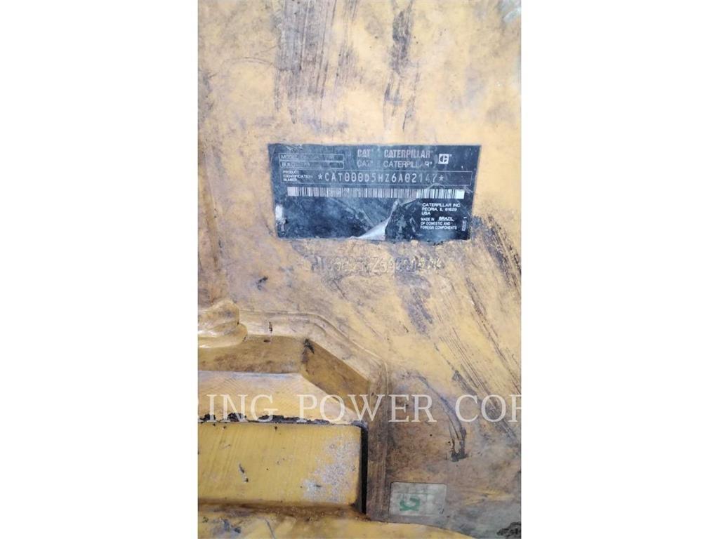 CAT D5VPEW Buldozer sobre oruga