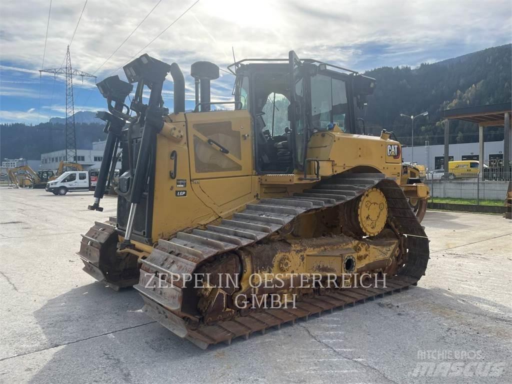 CAT D6-20XE Buldozer sobre oruga