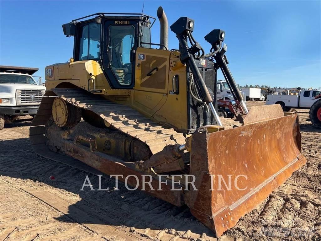 CAT D6 LGP Buldozer sobre oruga