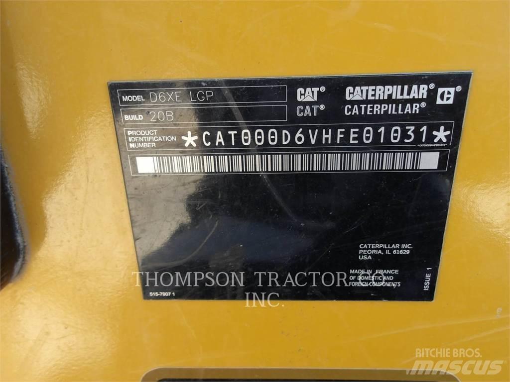 CAT D6 XE Buldozer sobre oruga