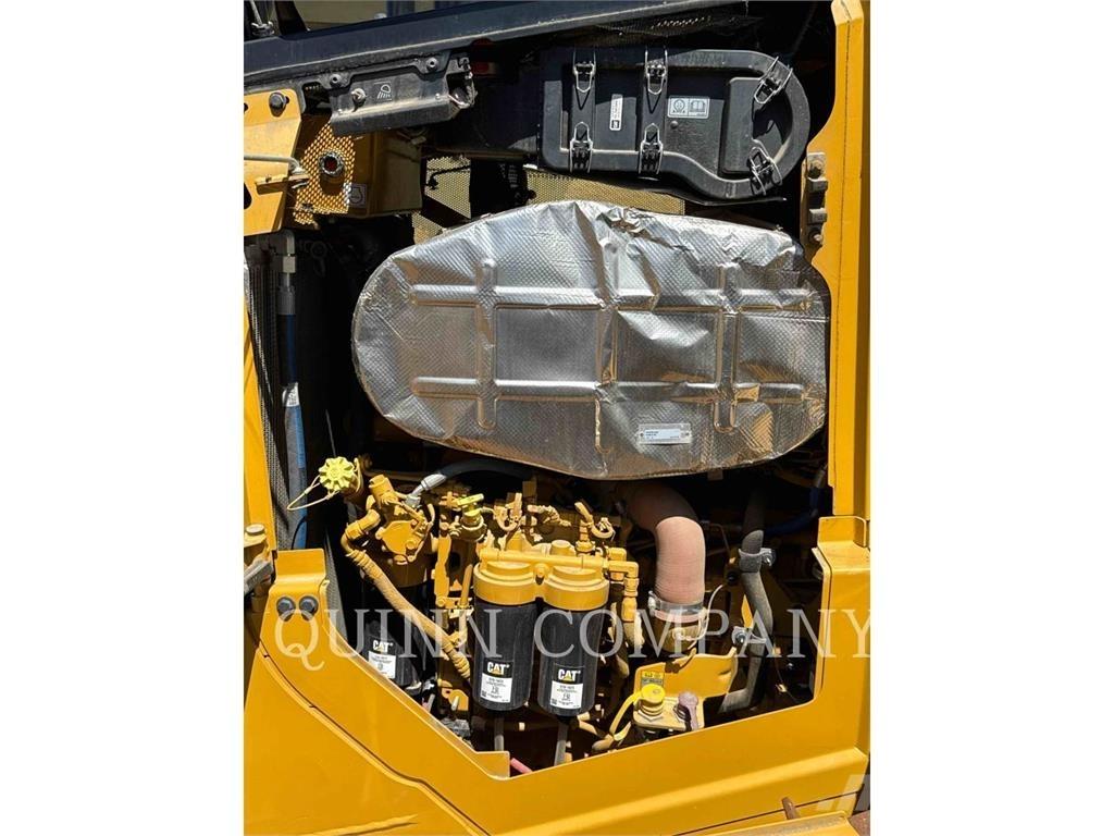 CAT D620 Buldozer sobre oruga