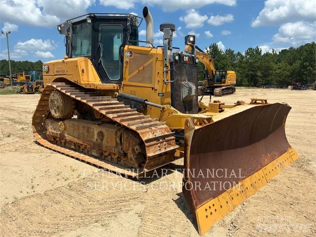 CAT D620XEVP Buldozer sobre oruga