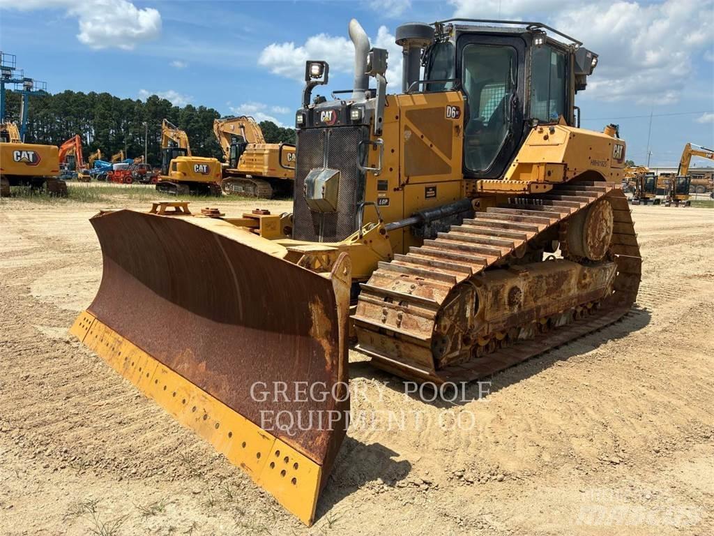 CAT D620XEVP Buldozer sobre oruga