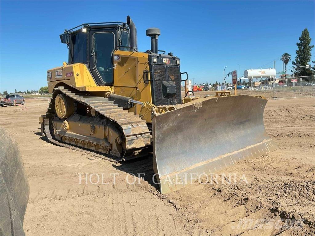 CAT D620XEVP Buldozer sobre oruga