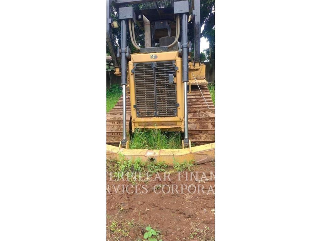 CAT D6GC Buldozer sobre oruga