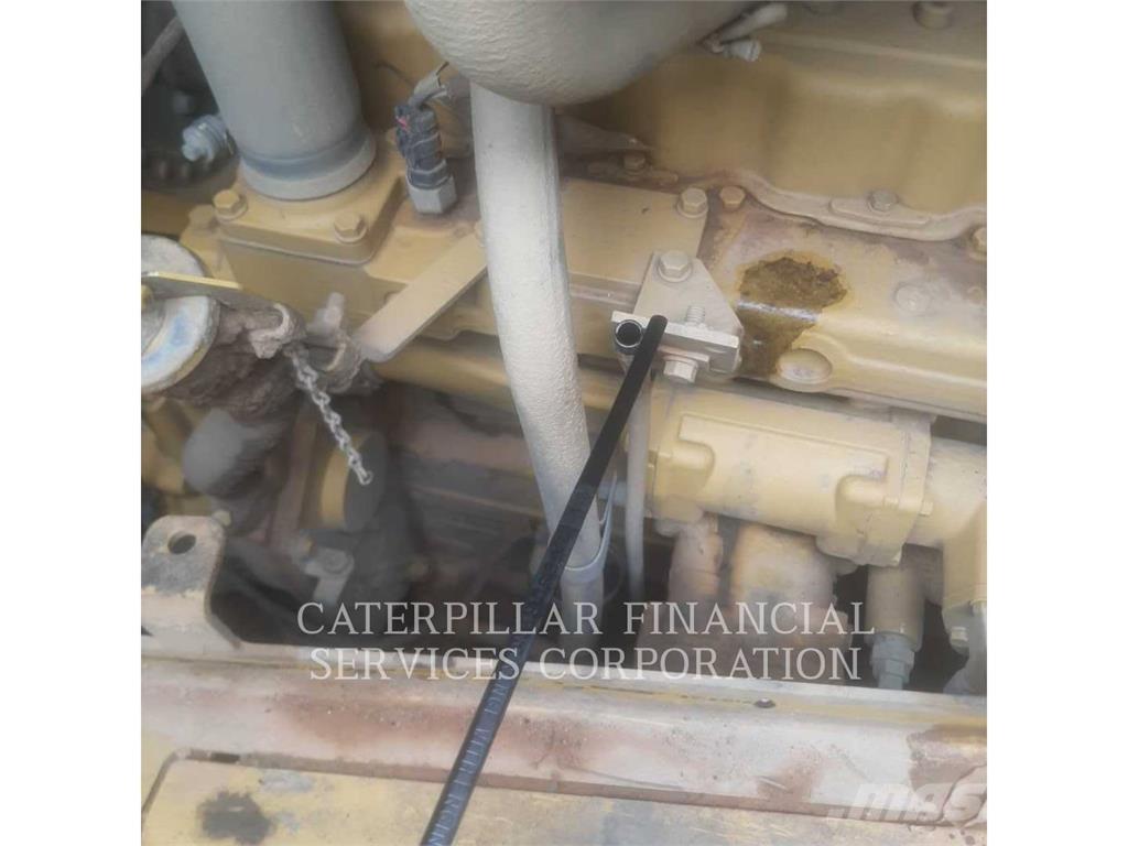 CAT D6GC Buldozer sobre oruga