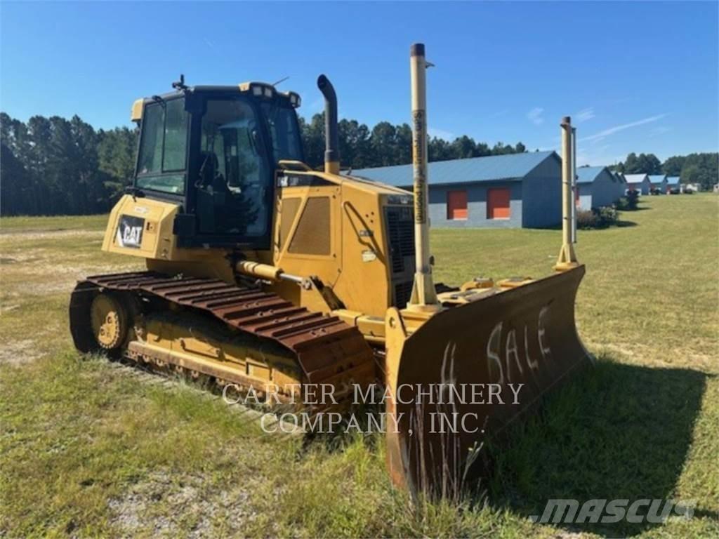 CAT D6K LGP Buldozer sobre oruga