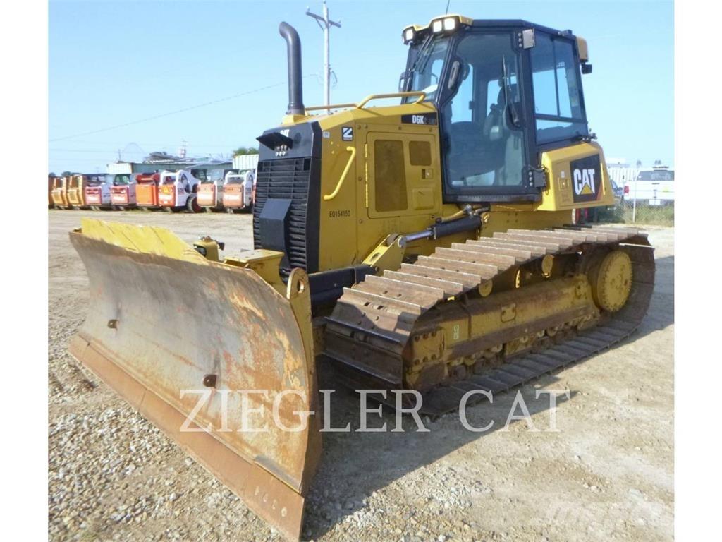 CAT D6K2 Buldozer sobre oruga