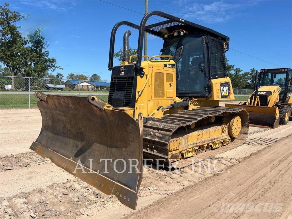CAT D6K2 LGP Buldozer sobre oruga
