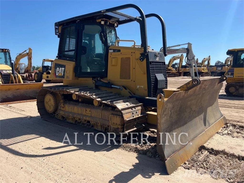 CAT D6K2 LGP Buldozer sobre oruga